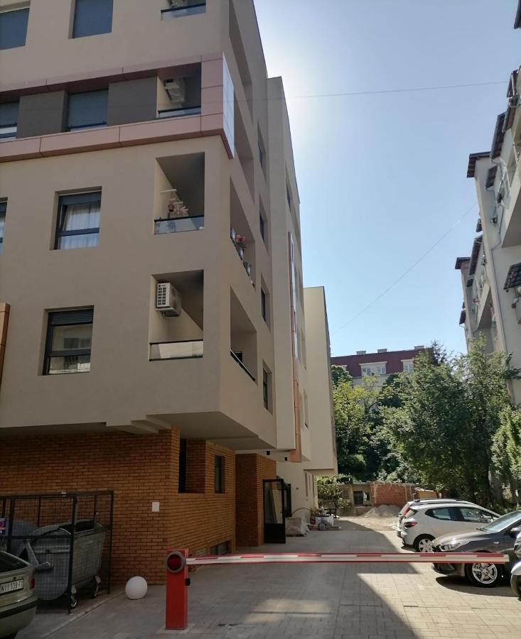 Apartman Ana Nis Luaran gambar